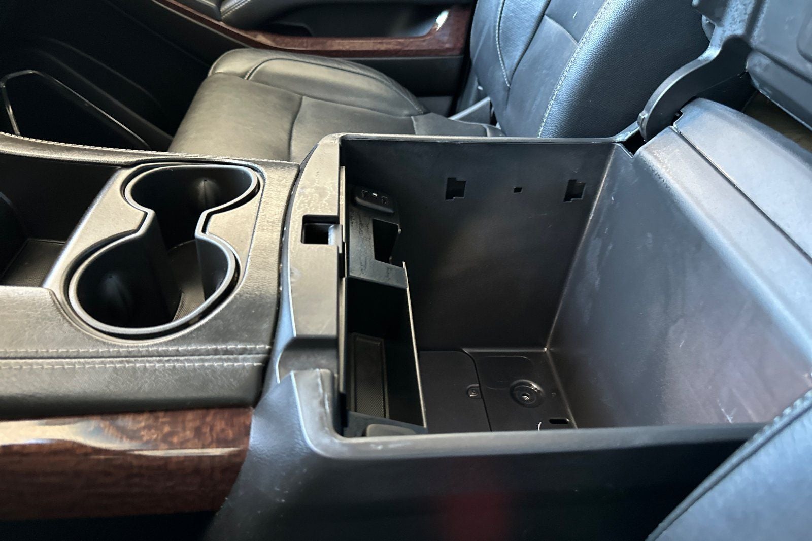 2020 GMC Yukon XL SLT