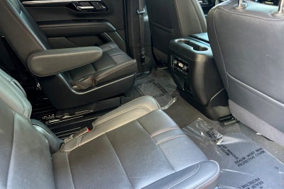 2025 Chevrolet Suburban RST