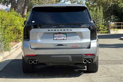 2025 Chevrolet Suburban RST