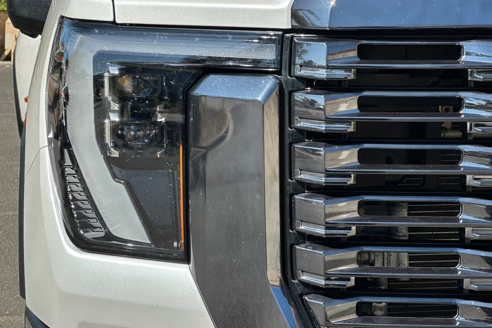 2024 GMC Sierra 3500HD Denali Ultimate