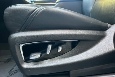 2018 Cadillac Escalade Premium Luxury