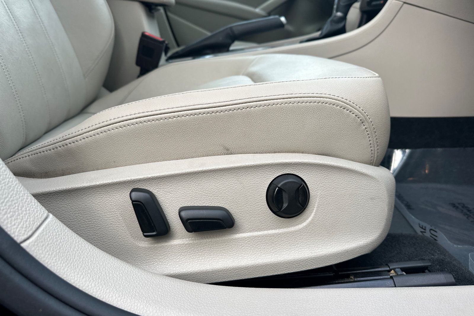 2020 Volkswagen Passat 2.0T SEL