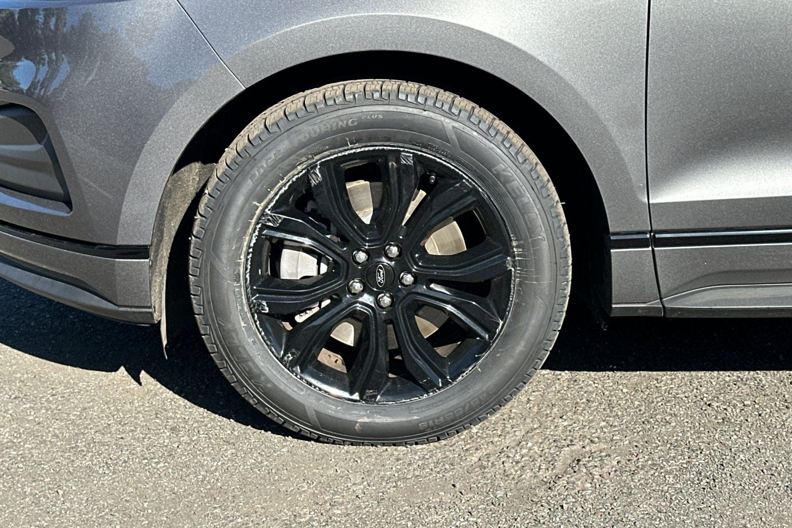2024 Ford Edge SE