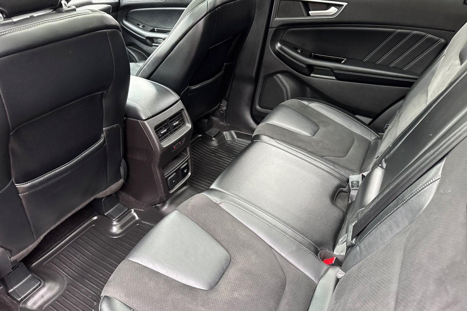 2015 Ford Edge Sport
