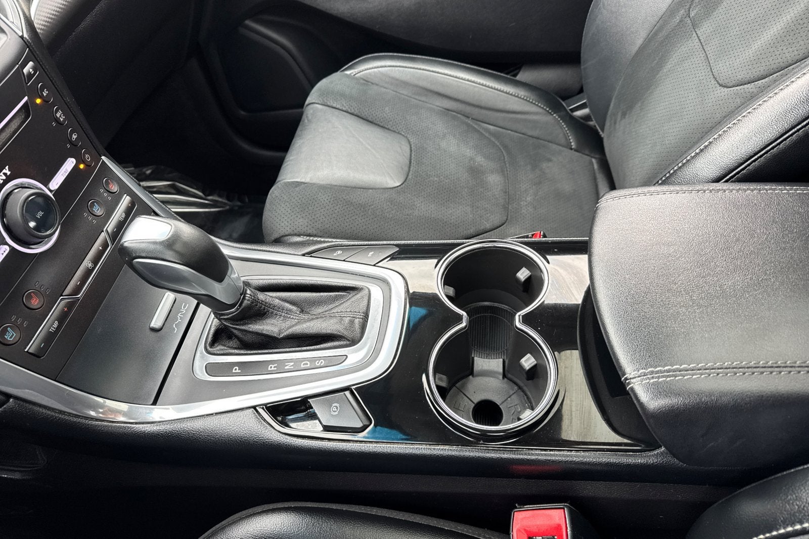 2015 Ford Edge Sport
