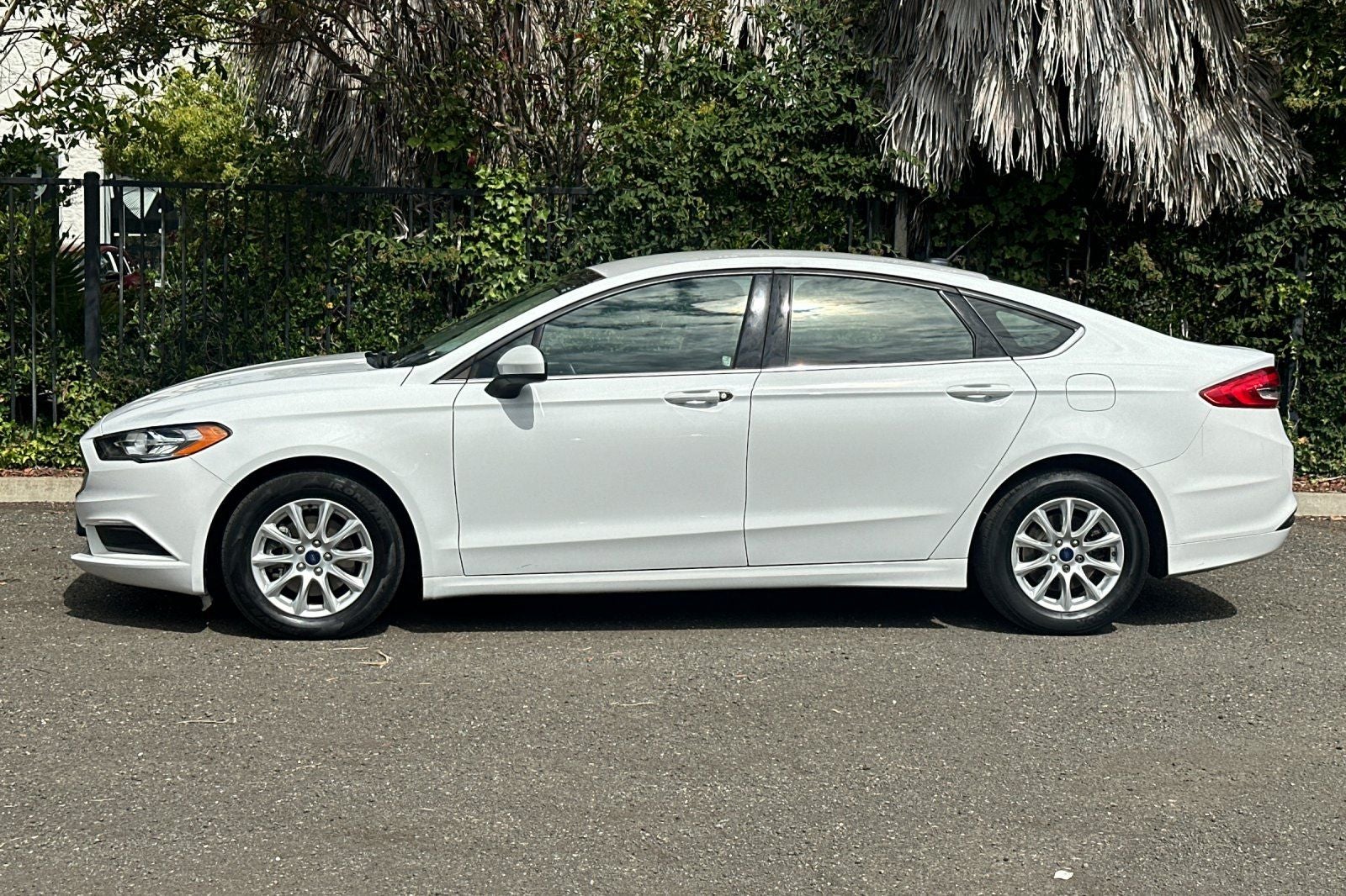 2018 Ford Fusion S