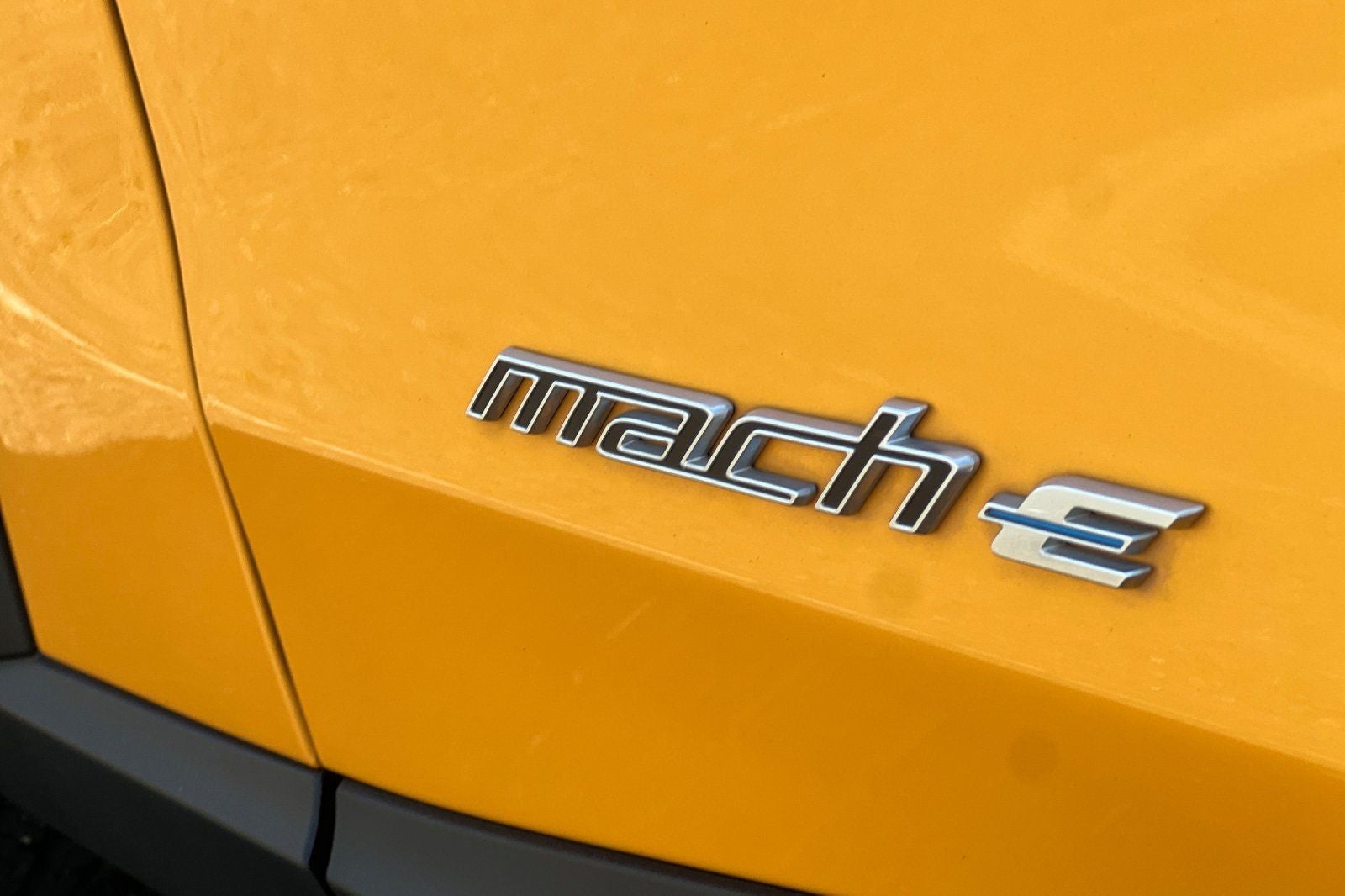 2023 Ford Mustang Mach-E Select
