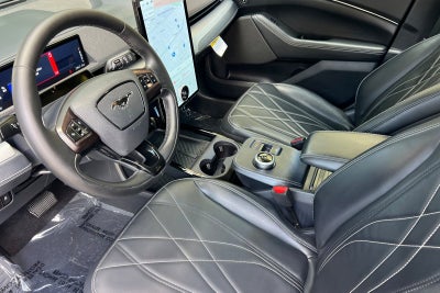 2023 Ford Mustang Mach-E California Route 1