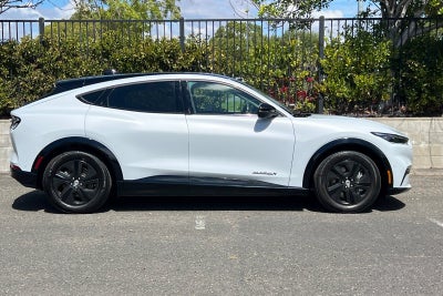 2023 Ford Mustang Mach-E California Route 1