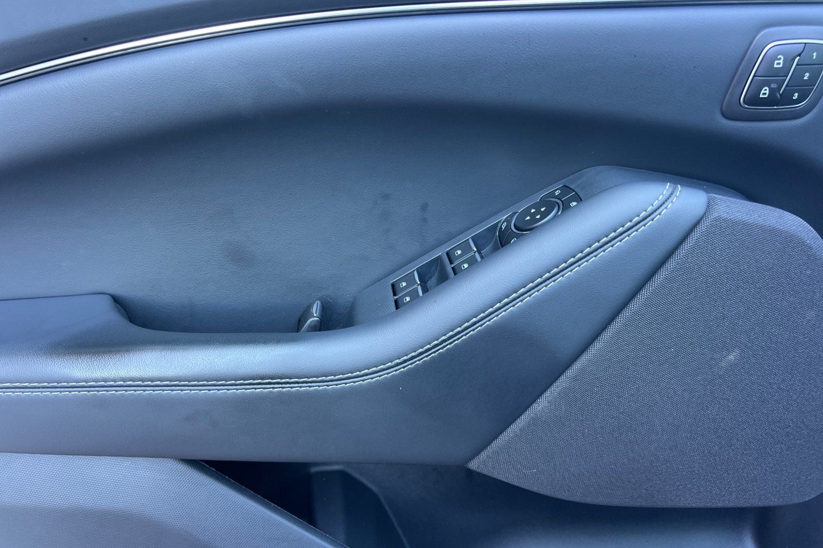 2023 Ford Mustang Mach-E California Route 1