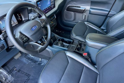 2025 Ford Maverick Lobo Standard