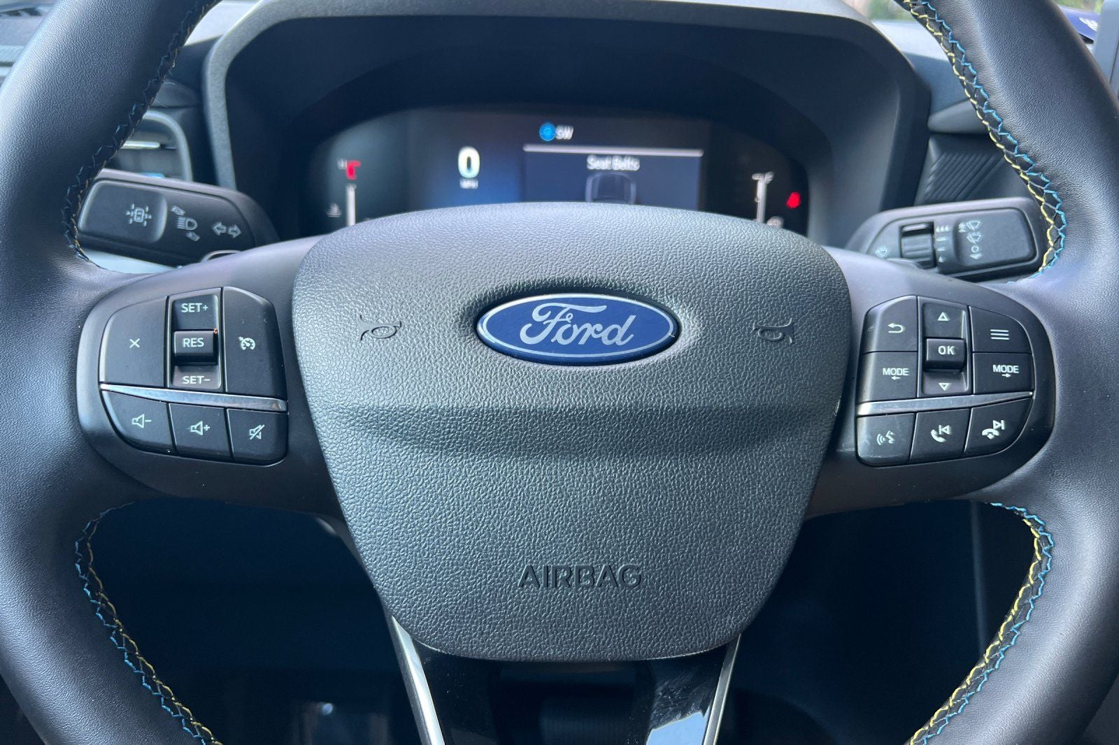 2025 Ford Maverick Lobo Standard