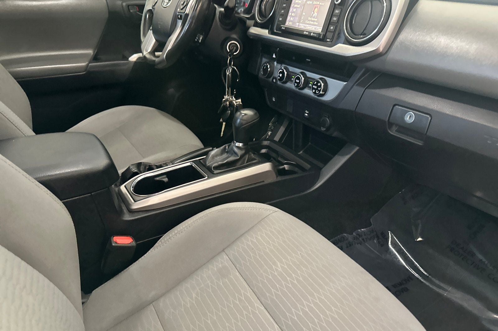 2017 Toyota Tacoma SR5 V6