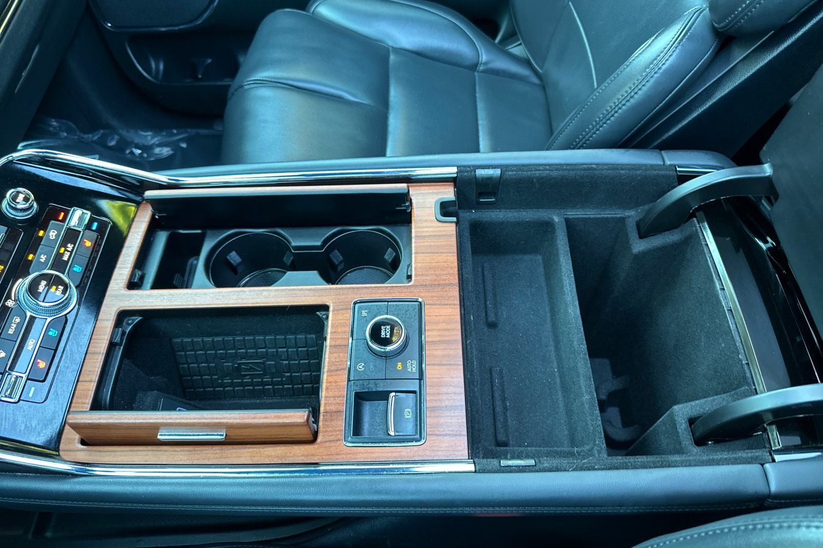 2024 Lincoln Navigator Premiere