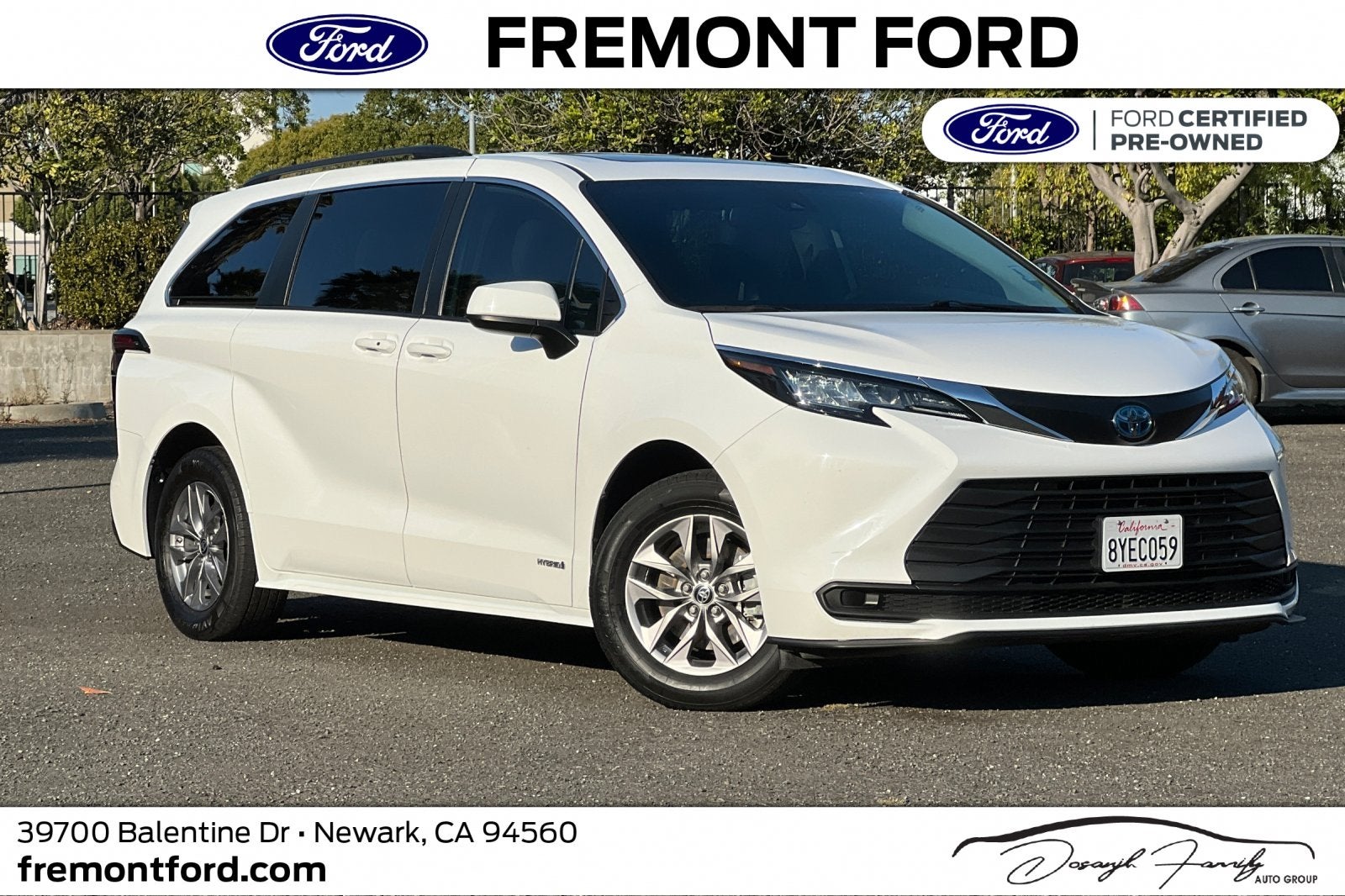 2021 Toyota Sienna LE 8 Passenger