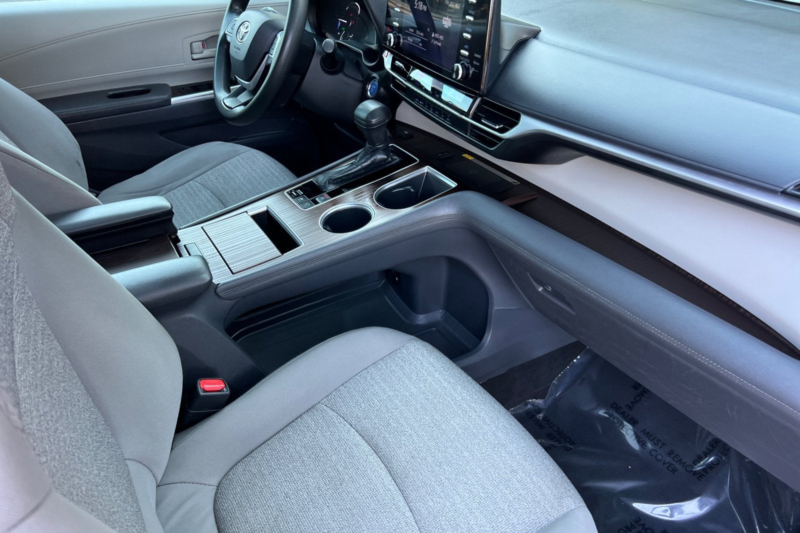 2021 Toyota Sienna LE 8 Passenger