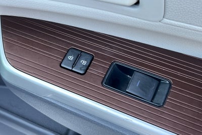 2021 Toyota Sienna LE 8 Passenger