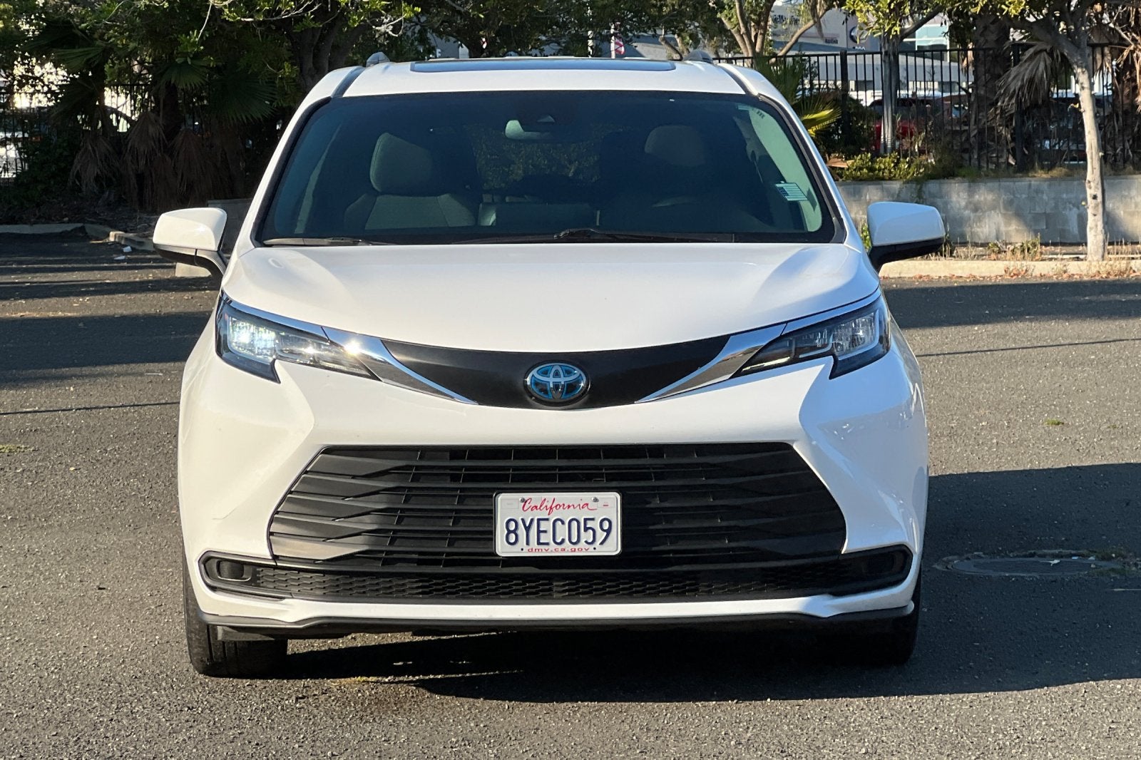 2021 Toyota Sienna LE 8 Passenger