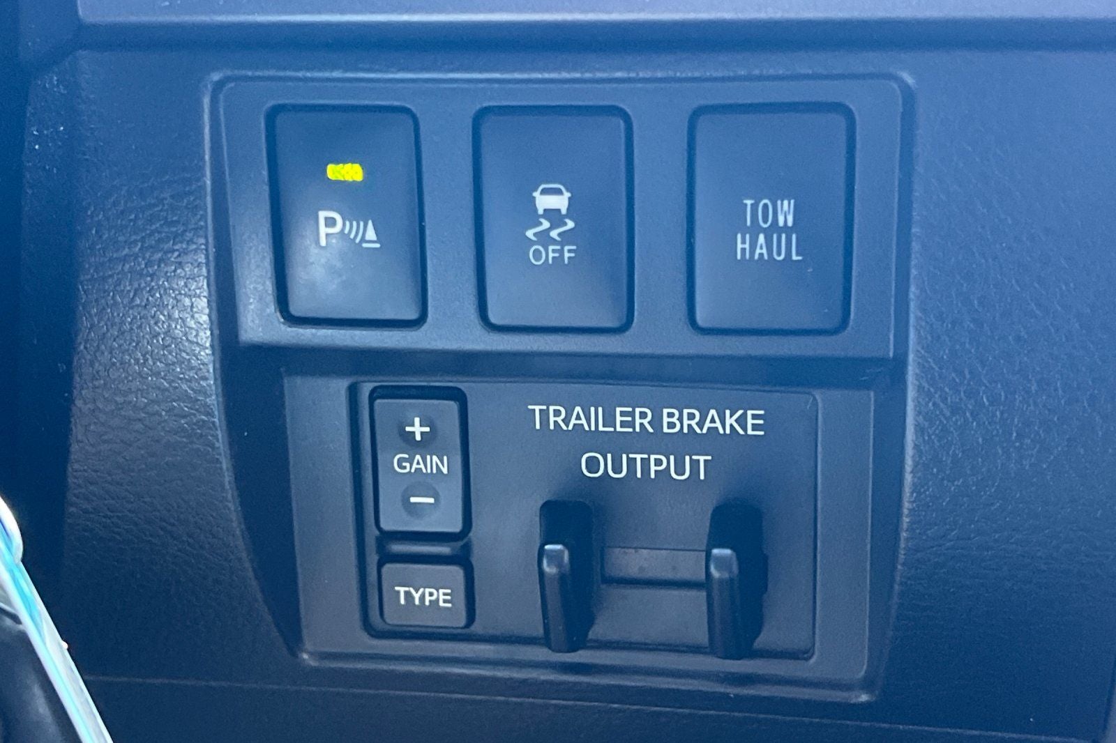 2016 Toyota Tundra SR5