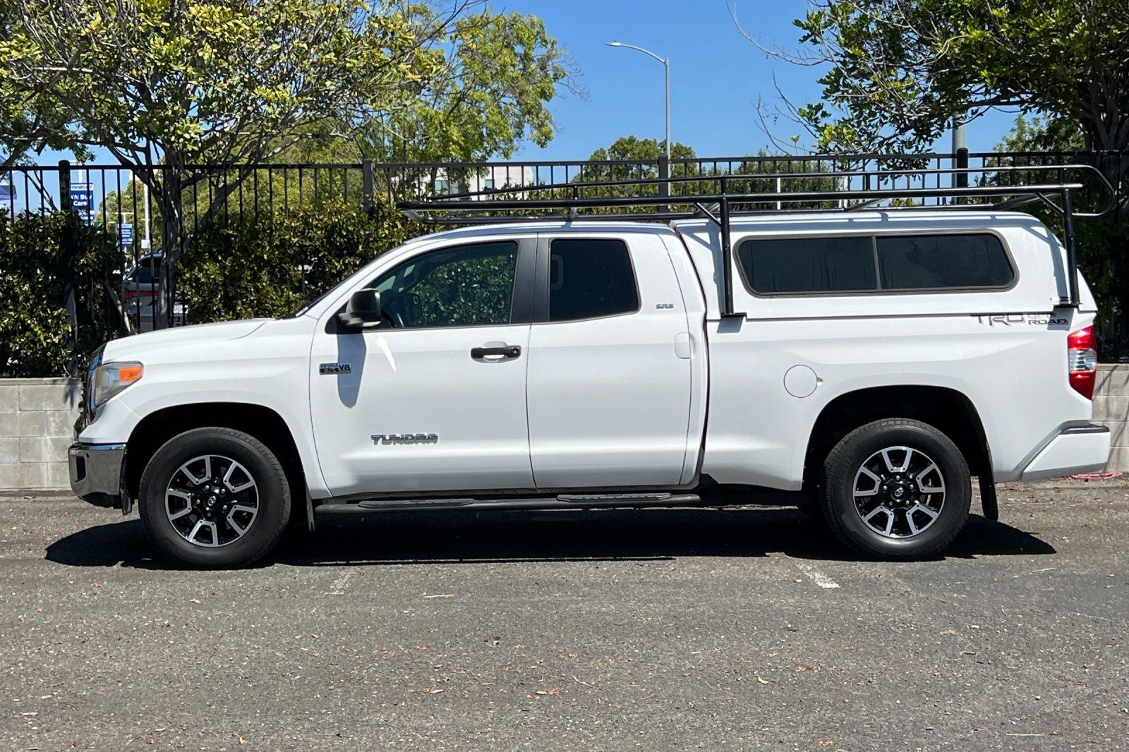 2016 Toyota Tundra SR5