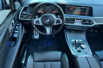 2021 BMW X7 M50i