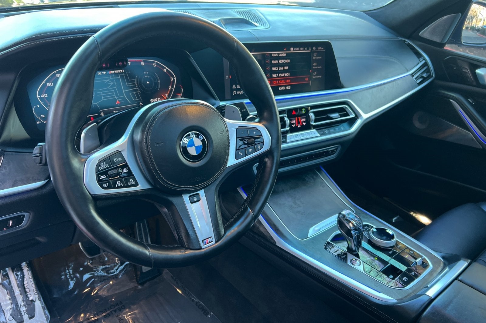 2021 BMW X7 M50i