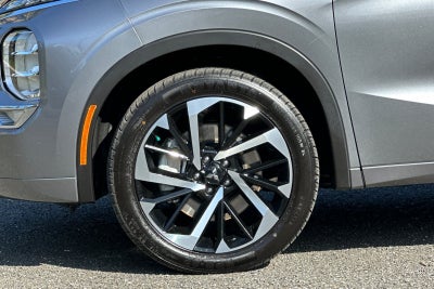 2024 Mitsubishi Outlander SEL