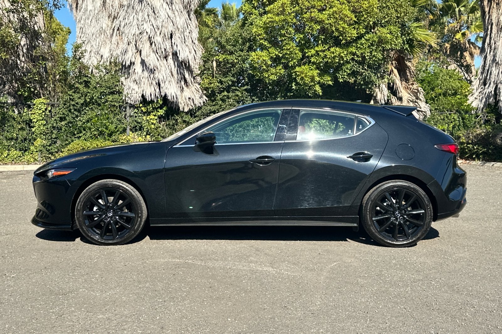 2025 Mazda Mazda3 Premium
