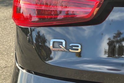 2017 Audi Q3 2.0T Premium quattro
