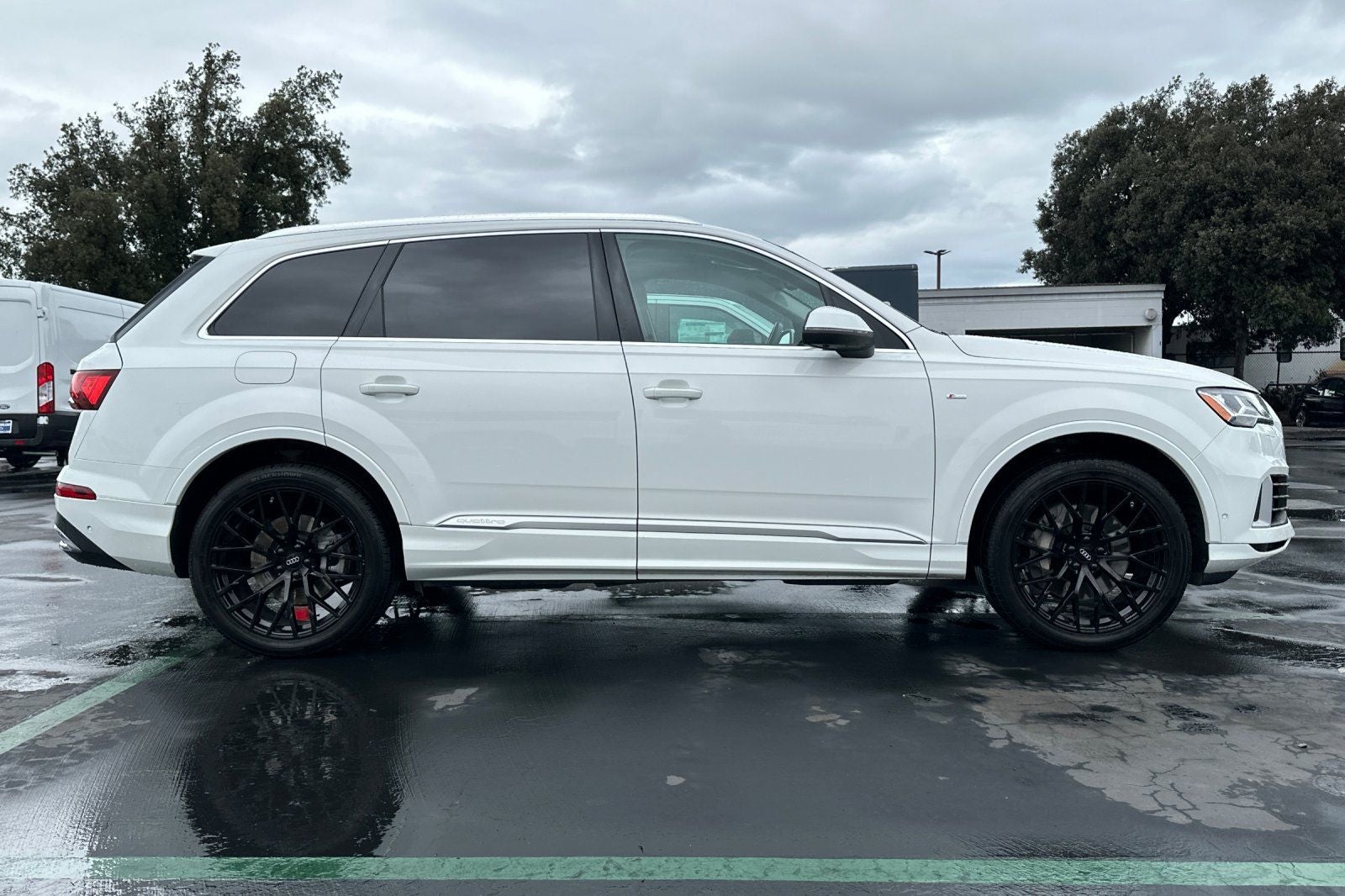 2023 Audi Q7 55 Premium Plus quattro