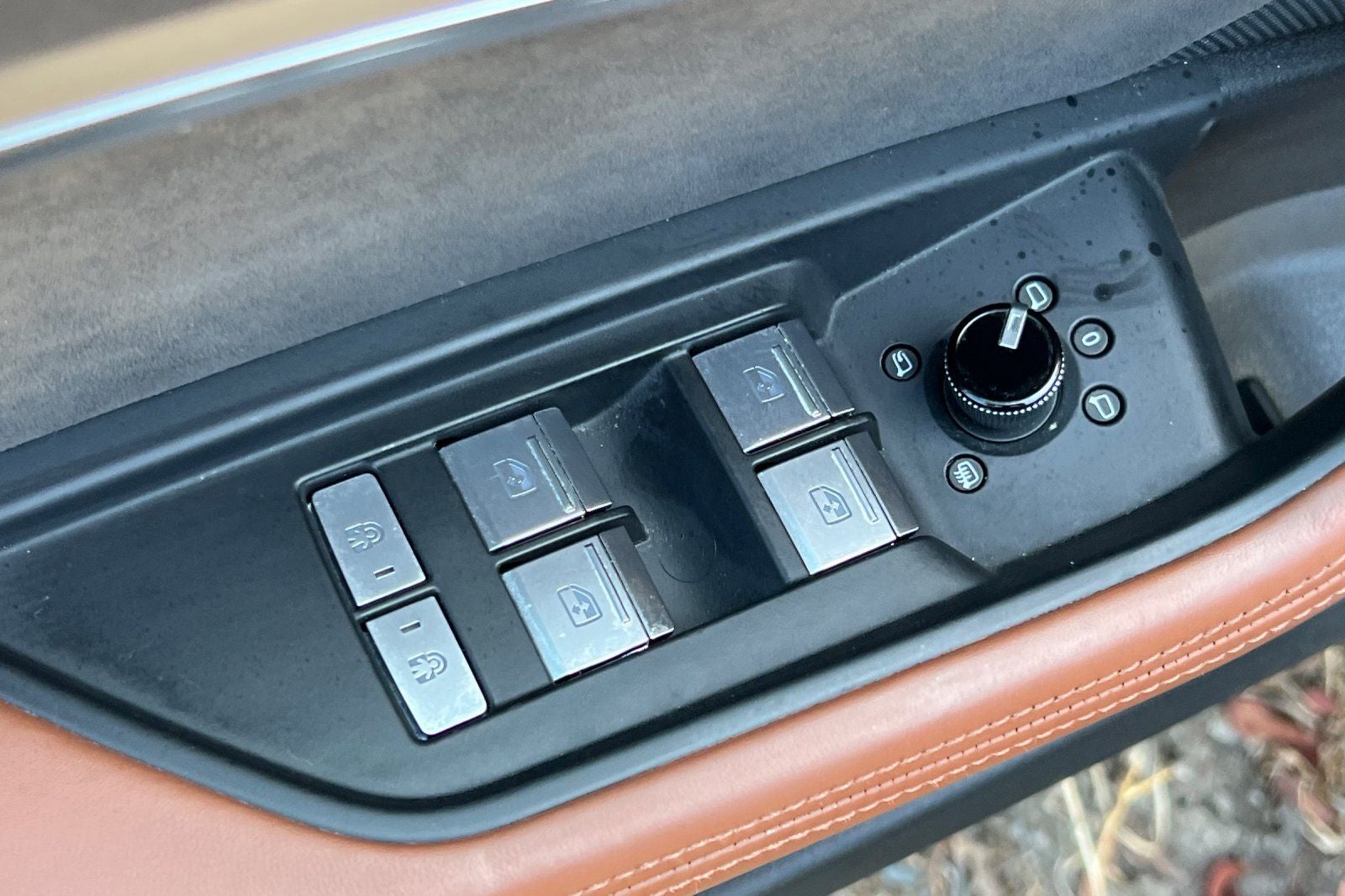 2019 Audi e-tron Prestige quattro