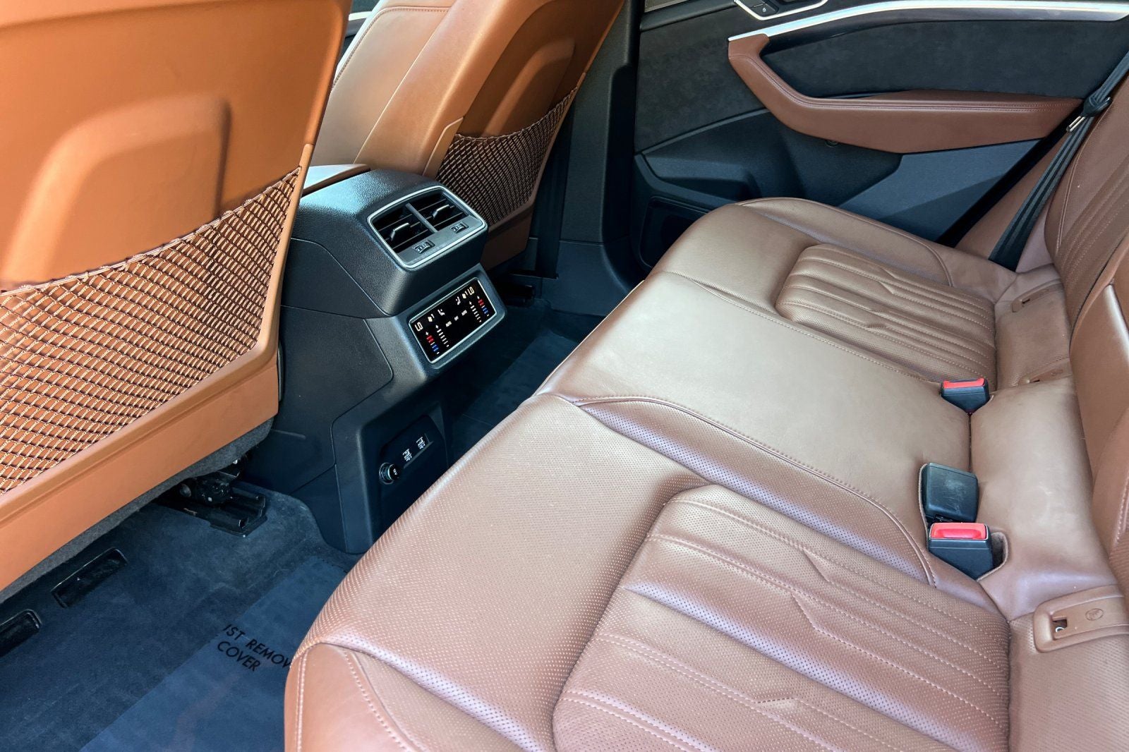 2019 Audi e-tron Prestige quattro