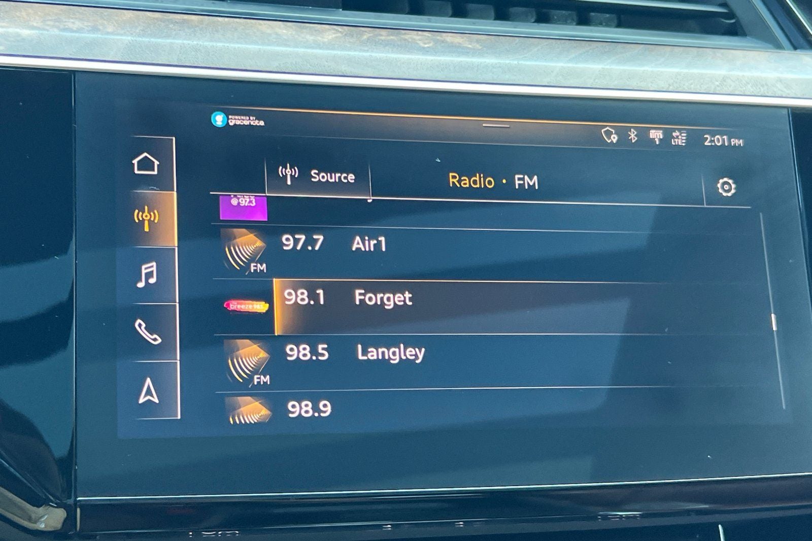 2019 Audi e-tron Prestige quattro