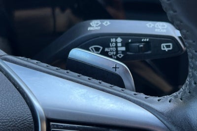 2019 Audi e-tron Prestige quattro