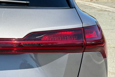 2019 Audi e-tron Prestige quattro