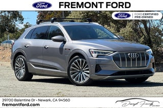 2019 Audi e-tron Prestige quattro