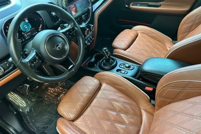 2022 MINI John Cooper Works Countryman Base