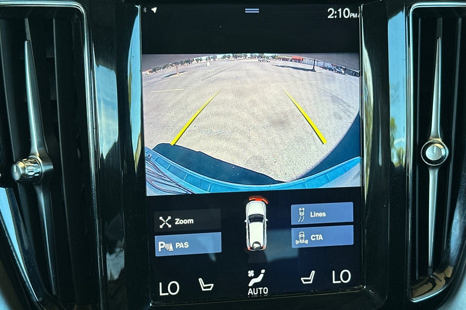 2020 Volvo XC60 T5 Momentum