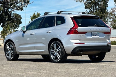 2020 Volvo XC60 T5 Momentum